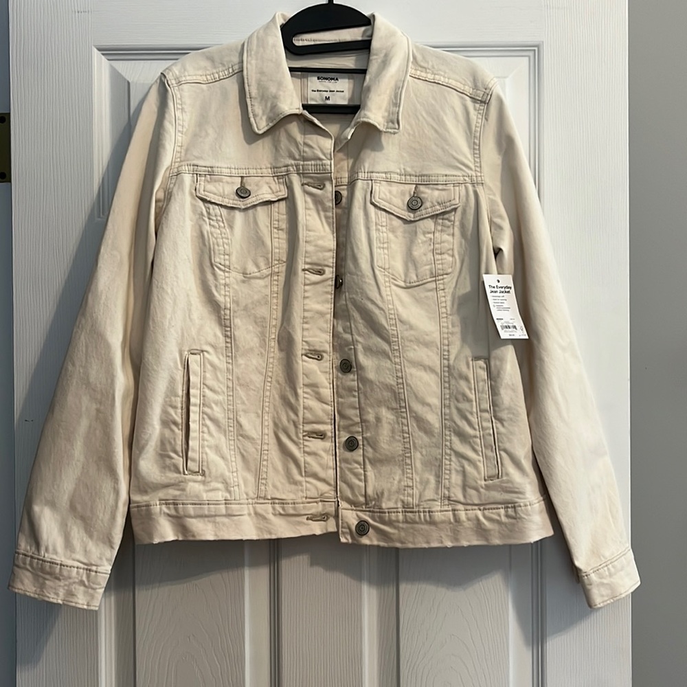 NWT Woman’s Denim Jacket Size M